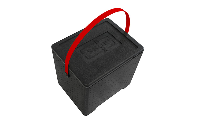 Isothermal cooler box Universal 31,2l - 415x320x320mm - Polibox Boxshop with colored handle 
